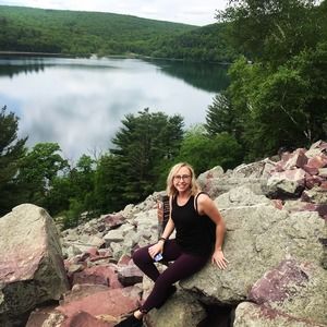 Meet your Posher, Carly